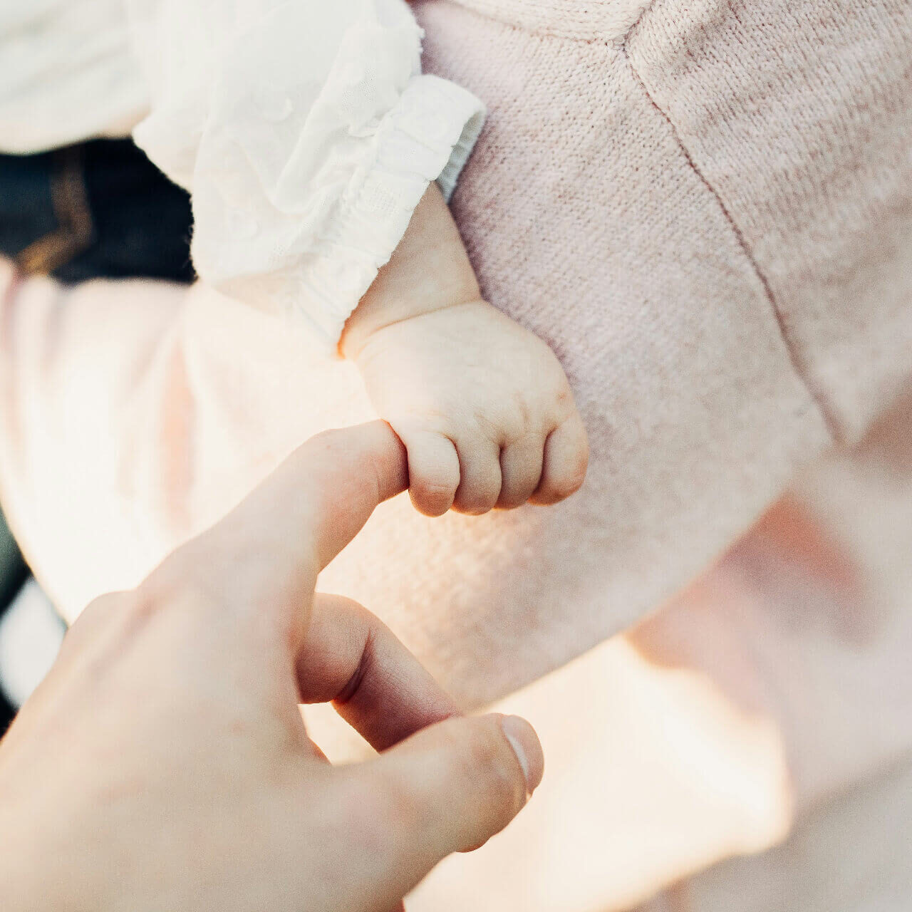joshua-reddekopp-qLFJKFBppPM-unsplash